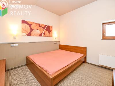 Pronájem bytu 2+KK Králův Dvůr, Pod Dálnicí č. 6