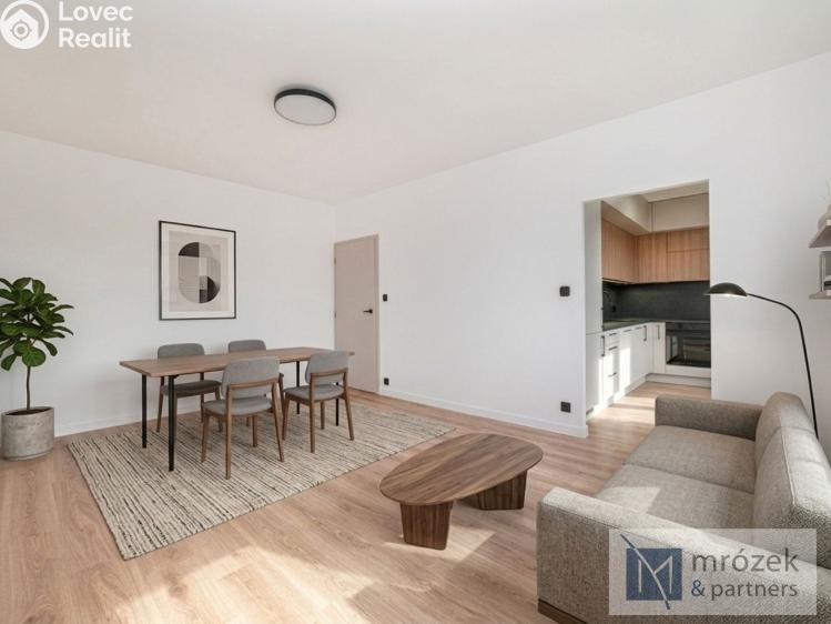 Prodej bytu 2+1 Český Těšín, Frýdecká 1350/52 č. 3