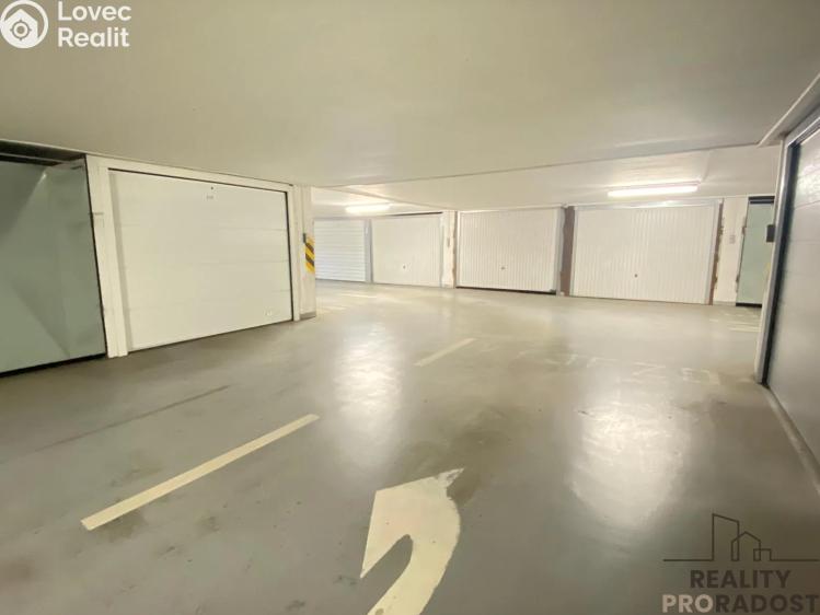 Pronájem garáže Praha, Frýdlantská č. 4