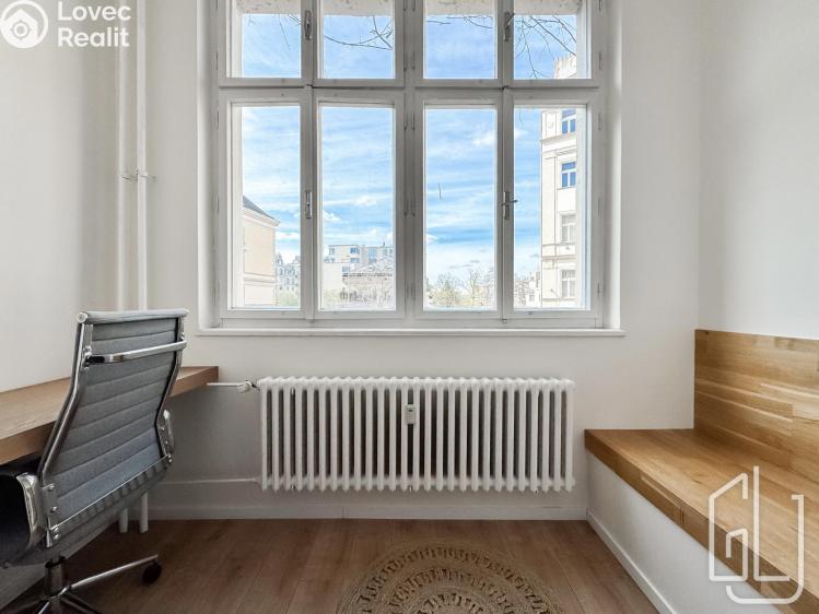 Rent apartment 2+KK Praha, Šafaříkova 455/7 č. 1