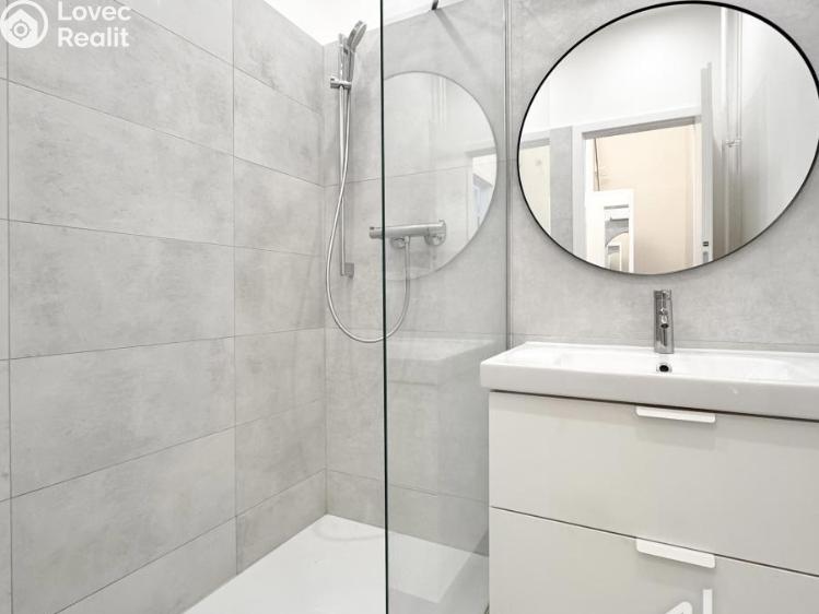 Rent apartment 2+KK Praha, Šafaříkova 455/7 č. 5