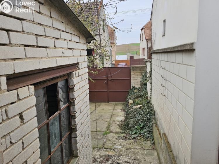 Sale family house Šardice č. 38