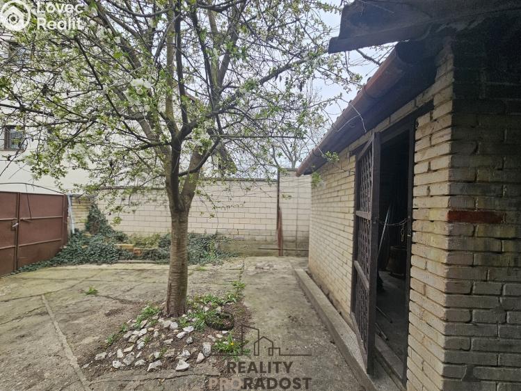 Sale family house Šardice č. 42