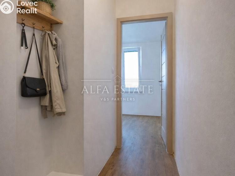 Prodej bytu 3+KK Karlovy Vary, Východní č. 17