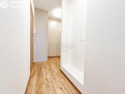 Продаж квартири 3+KK Karlovy Vary, Východní č. 19