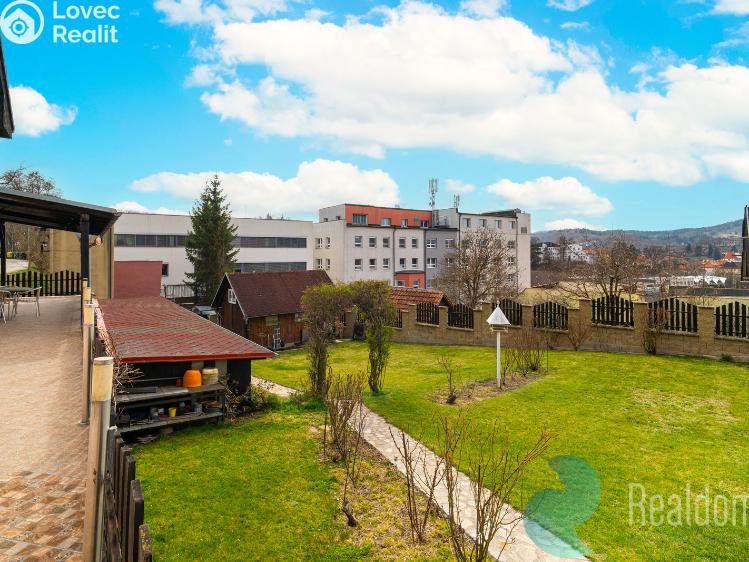 Sale apartment building Český Krumlov, Hřbitovní č. 5