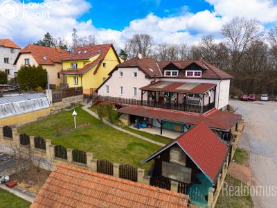 Продаж багатоквартирного будинку Český Krumlov, Hřbitovní č. 3