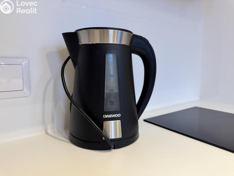 Pronájem bytu 1+KK Praha, Tyršova 1832/7 č. 3