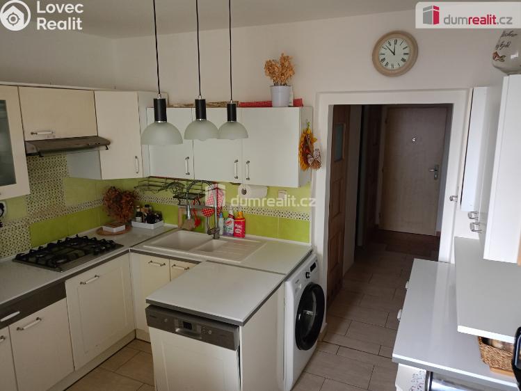 Prodej bytu 3+1 Ostrava, Poděbradova č. 17