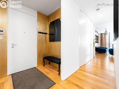 Sale apartment 3+KK Praha, Milevská č. 25