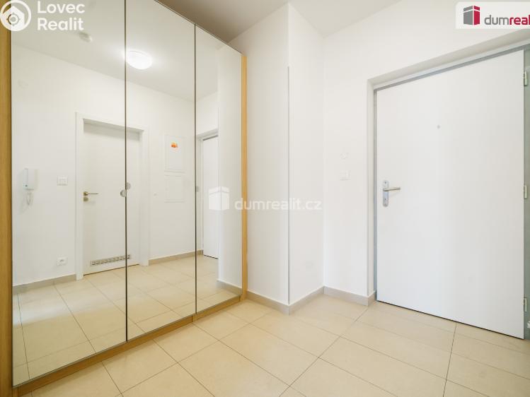 Pronájem bytu 1+KK Praha 5, Pod stolovou horou č. 15