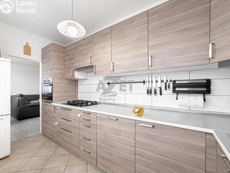 Prodej bytu 3+1 Ostrava, Jaromíra Matuška č. 6