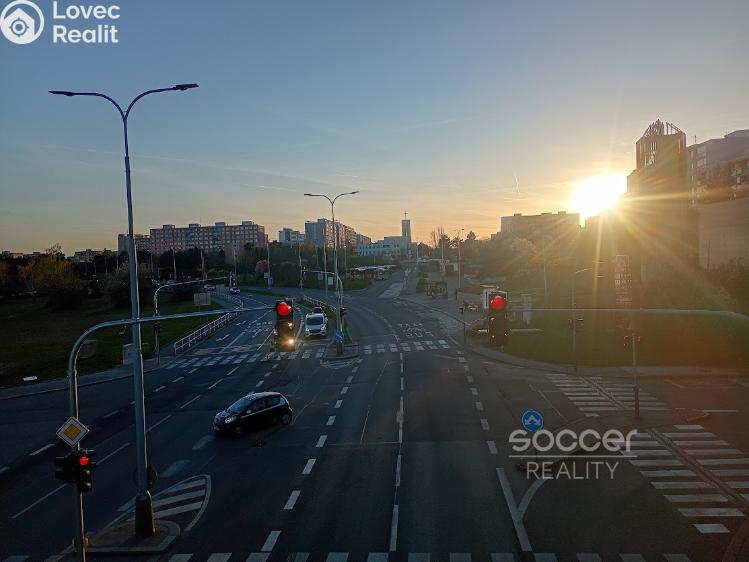 Pronájem bytu 3+1 Praha, Brechtova č. 11