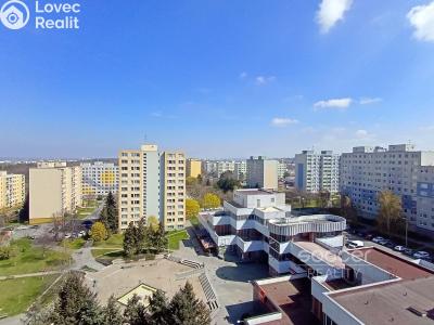 Pronájem bytu 3+1 Praha, Brechtova č. 3