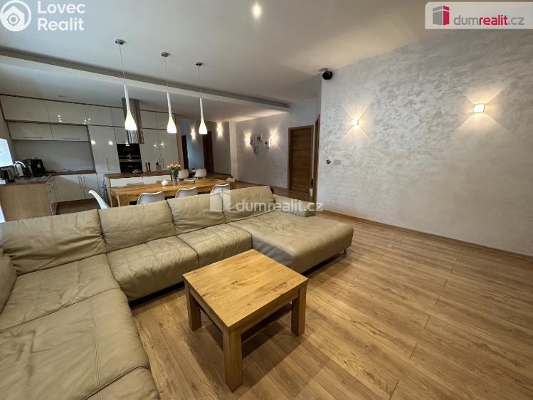 Prodej rodinného domu Děčín, Dobrovského č. 3