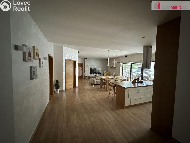 Prodej rodinného domu Děčín, Dobrovského č. 10