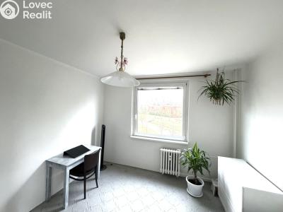 Оренда квартири 3+1 Hradec Králové, Sekaninova č. 6