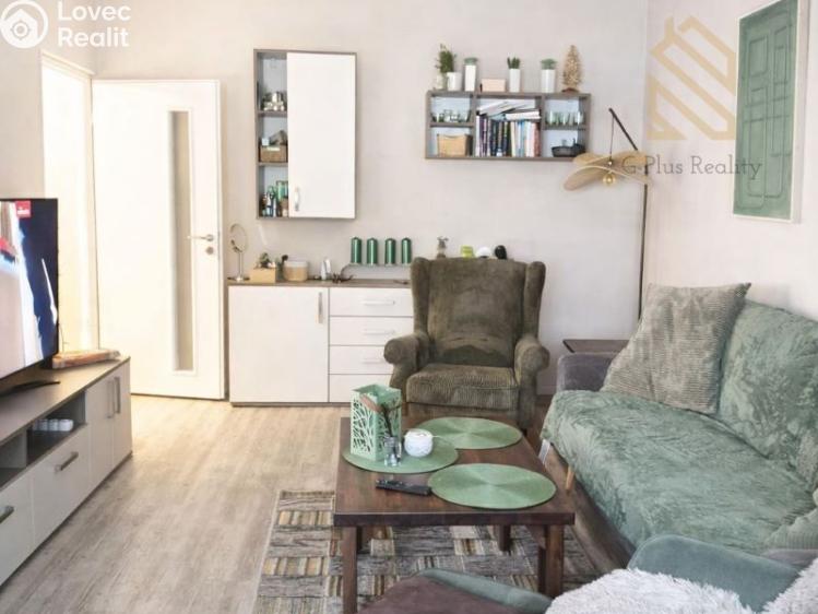 Prodej bytu 3+1 Krupka, Jabloňová 211 č. 1