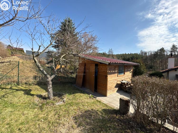 Sale hut Psáry č. 17