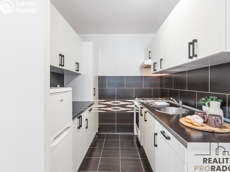 Prodej bytu 3+1 Praha, Bellušova 1803/5 č. 7