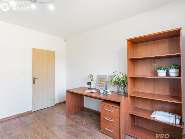 Prodej bytu 3+1 Praha, Bellušova 1803/5 č. 12