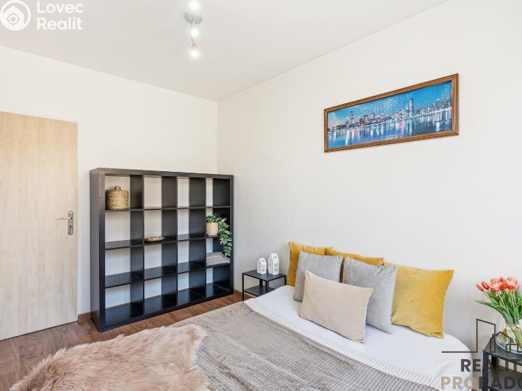 Prodej bytu 3+1 Praha, Bellušova 1803/5 č. 15