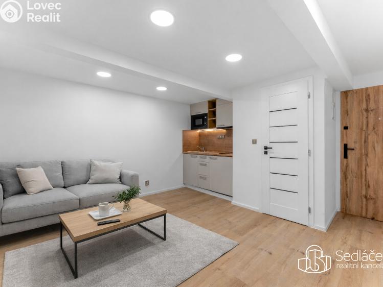 Prodej atypického bytu Praha, U Jezerky č. 5