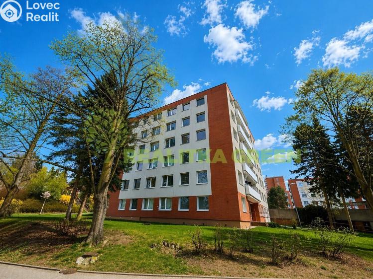 Prodej bytu 2+1 Zlín, Luční 4590 č. 1