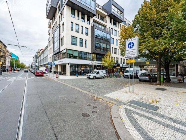 Rent apartment 2+KK Praha, Sokolovská č. 13