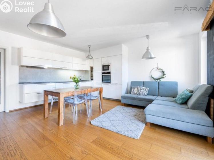 Продажа квартиры 3+KK Praha, Nademlejnská č. 8