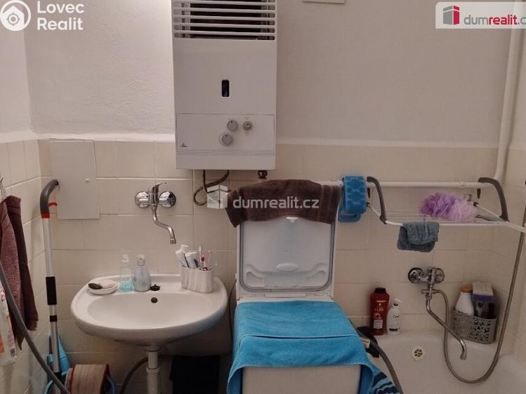 Prodej bytu 2+1 Cheb, Valdštejnova č. 15