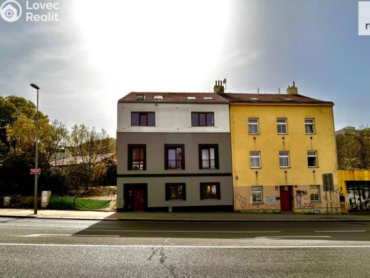 Pronájem bytu 1+KK Praha 4, Michelská č. 36