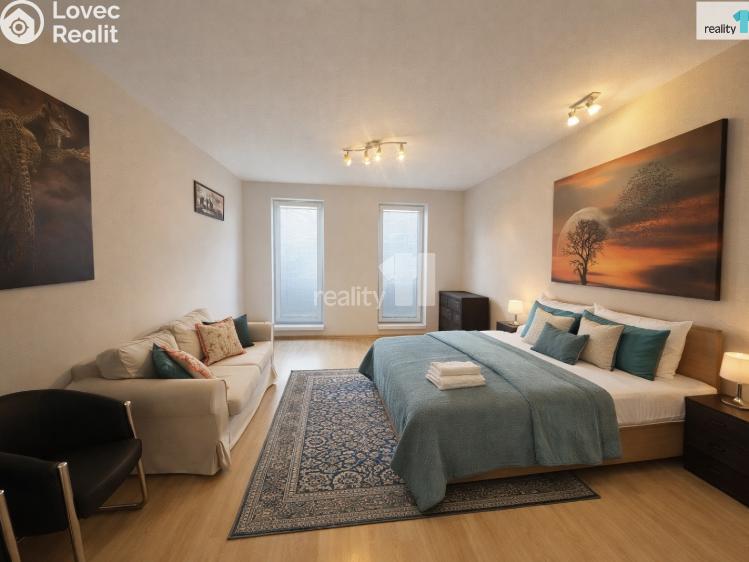 Pronájem bytu 1+KK Praha 10, Pod Bohdalcem I č. 1