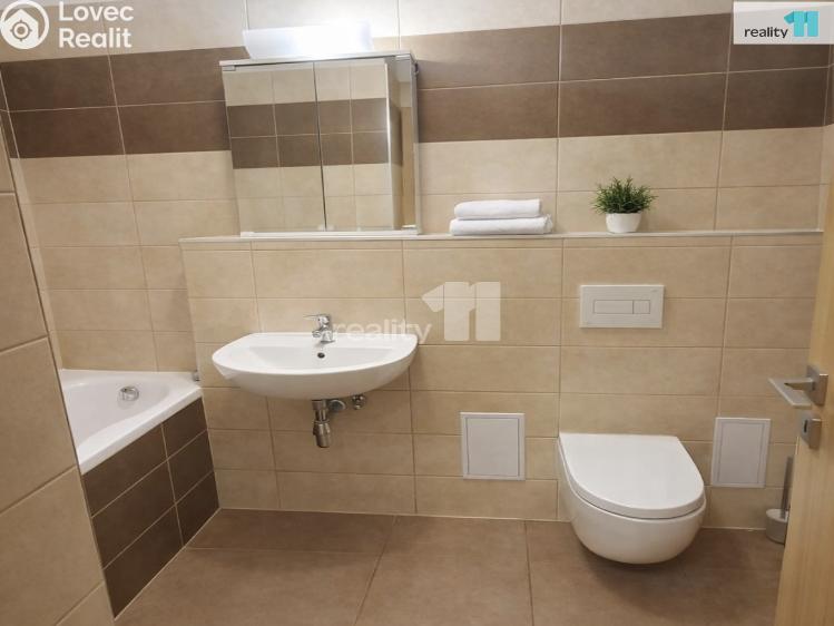 Pronájem bytu 1+KK Hostivice, Ječná č. 6