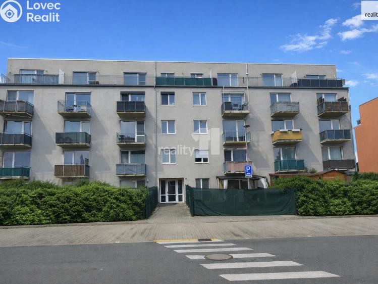 Pronájem bytu 1+KK Hostivice, Ječná č. 10