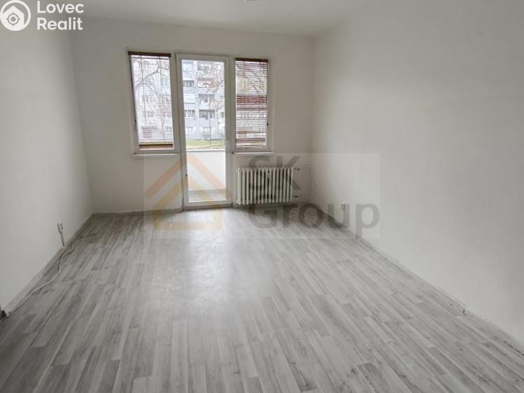 Rent apartment 3+1 Cheb, Kosmonautů č. 1