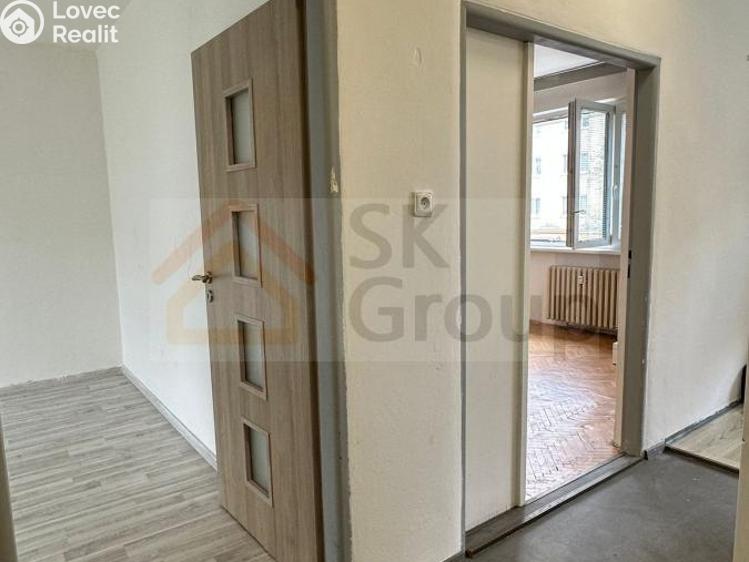 Rent apartment 3+1 Cheb, Kosmonautů č. 3