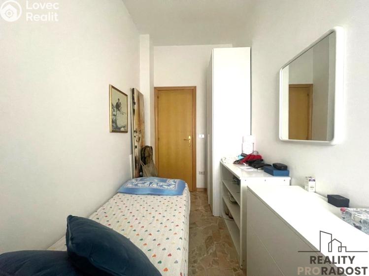 Продаж квартири 3+KK Via Silio Italico,Villa Rosa,Itálie č. 7