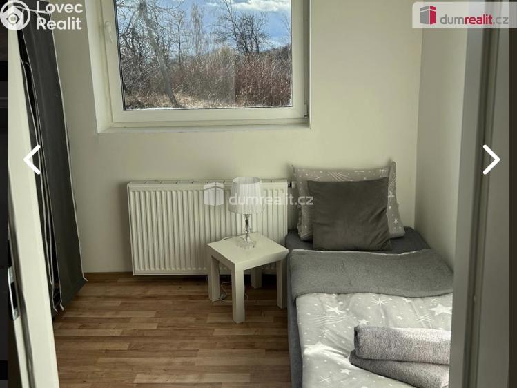 Pronájem bytu 1+KK Praha-Běchovice, Podnikatelská č. 2