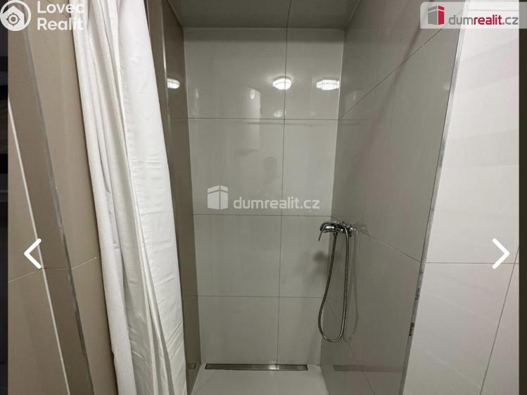 Pronájem bytu 1+KK Praha-Běchovice, Podnikatelská č. 5