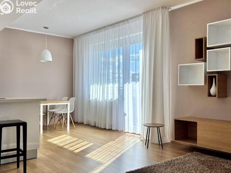 Pronájem bytu 2+KK Praha, Hornoměcholupská 746/139 č. 7