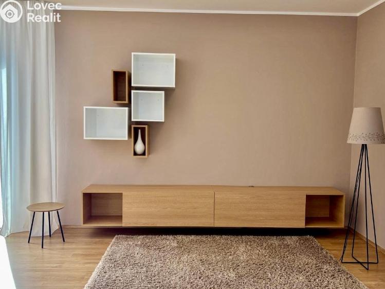 Pronájem bytu 2+KK Praha, Hornoměcholupská 746/139 č. 9