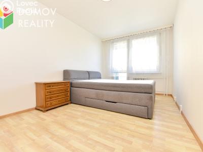 Rent apartment 3+KK Praha, Hostinského č. 7