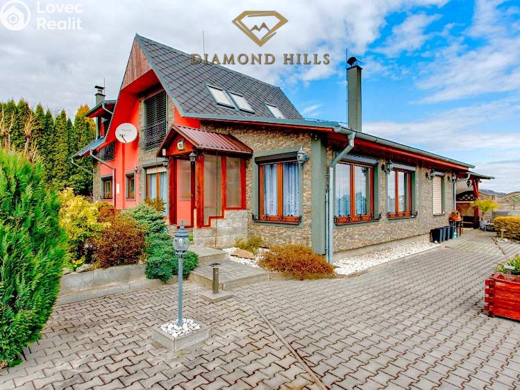 Prodej rodinného domu Janov č. 2