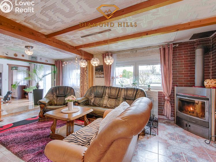 Prodej rodinného domu Janov č. 13