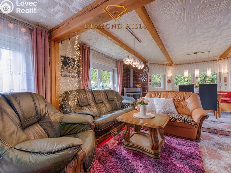 Prodej rodinného domu Janov č. 14