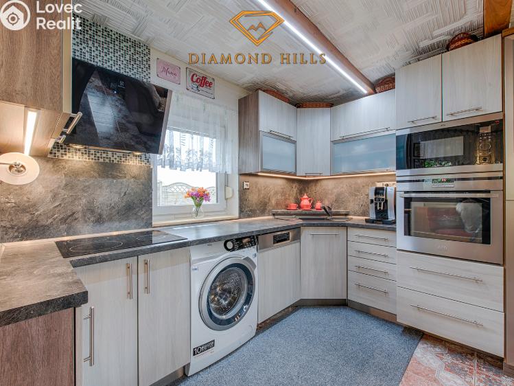 Prodej rodinného domu Janov č. 16