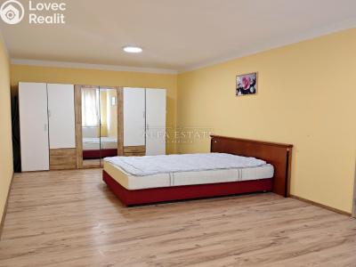 Pronájem bytu 2+KK Karlovy Vary, Sokolovská č. 4