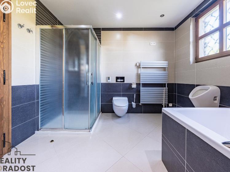 Prodej vily Chomutov, Ve Stráni č. 12