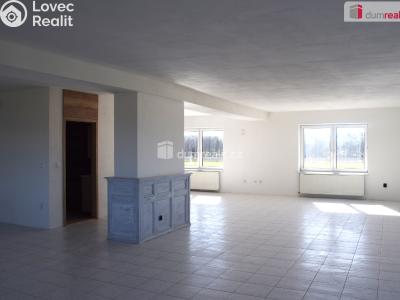 Pronájem komerční nemovitosti Sukorady č. 6